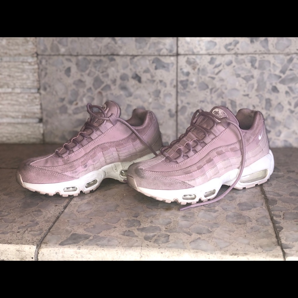 Pink Women’s Air Max 95